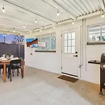 Free Heated Pool King Suite - Outdoor Firepit